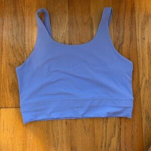 Nike Yoga Luxe Crop Tank Top size Medium EUC
